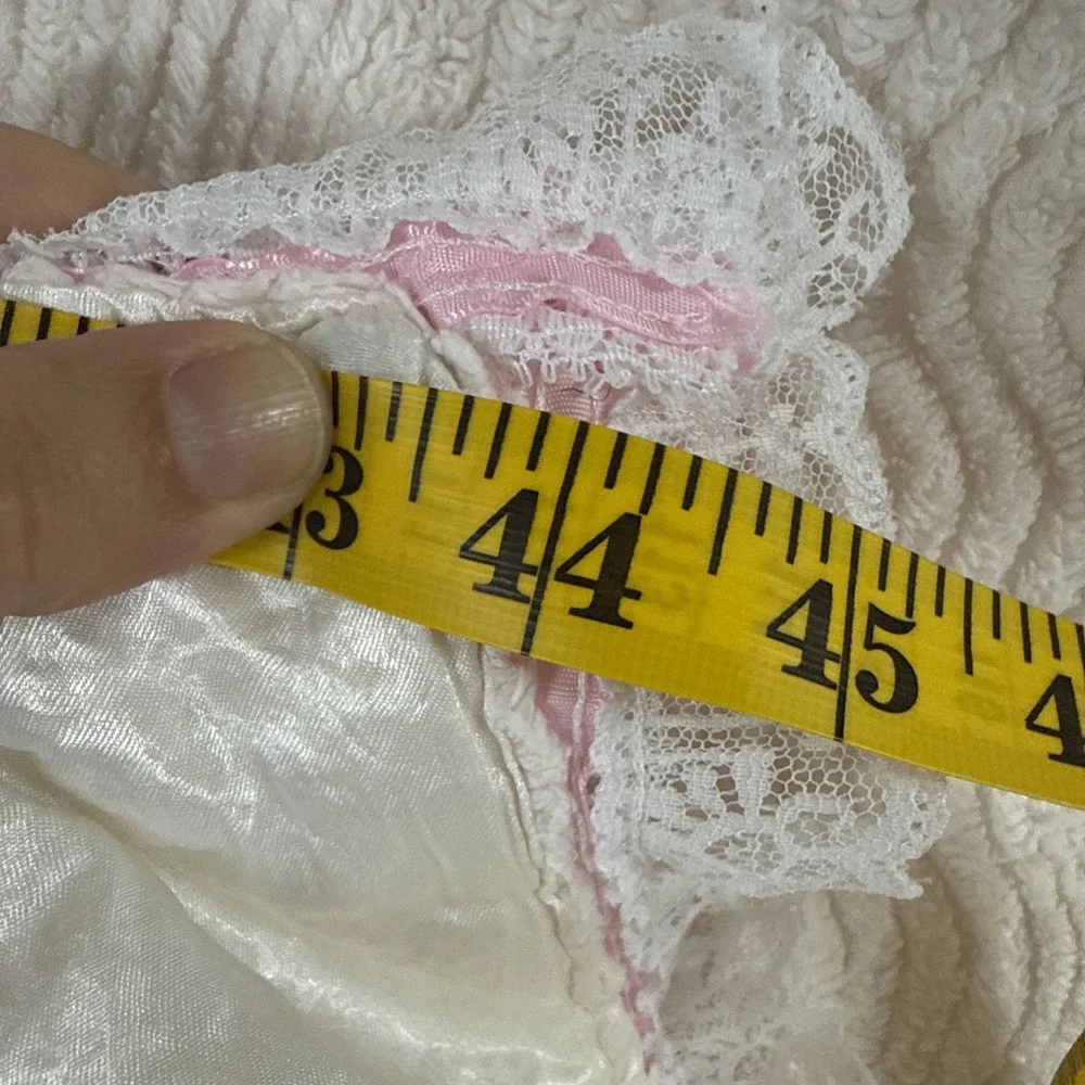 Vtg Chenille Toddler Bedspread Blanket Throw Ivory Pink Lace Satin 44x78 Shabby